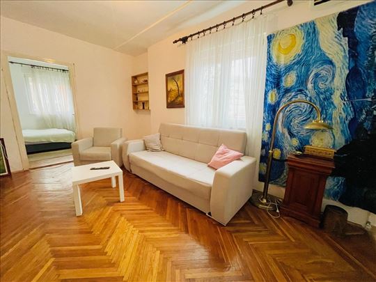 Vračar ugao Maksima Gorkog i Južnog bulevara