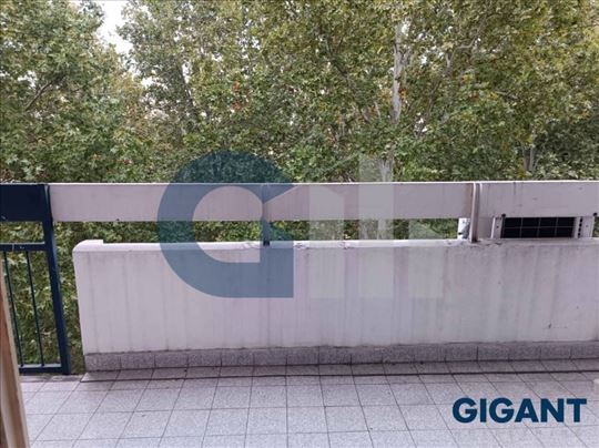 Blok 63, 45m2, VI, cg, 