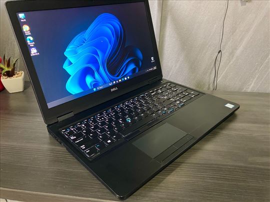 Dell Latitude 5580 i7/8GB/256SSD/15,6