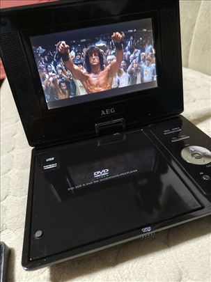 DVD plejer Punjiv sa ekranom AEG