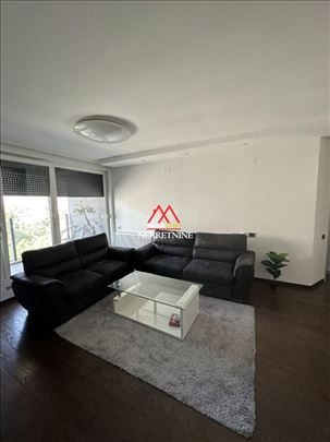 Dvoiposoban stan - 76m2 - Adamovićevo naselje