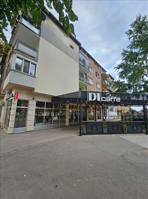 Dvosoban stan 62m2 u centru Žablja