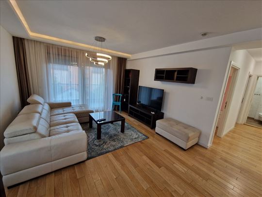 Fantastican stan od 84kv