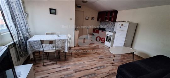 Izdajem dvosoban sta 