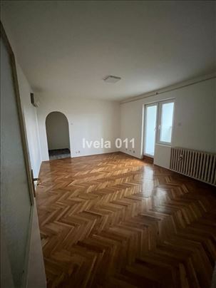 Renoviran stan - Novi Beograd ID#3977