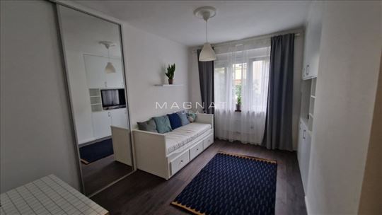 Skupština - Majke Jevrosime - Lux trosoban stan ID
