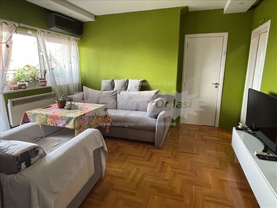 Stan Zvezdara,Kluz,60m2,svetao,terasa,3/3