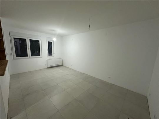 Zemun Kalvarija-100m2-Parking mesto ID#3061