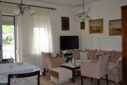 Autokomanda 143m2 5.0 sa garažom