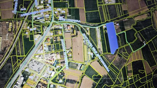 Građevinsko zemlj. u industrijskoj zoni 98,39 ari