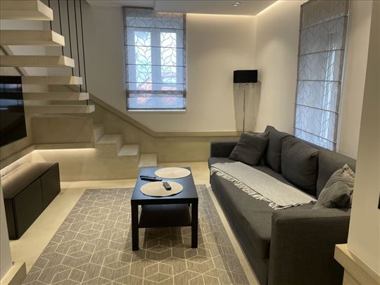 Izdavanje,2.0 Namesten Duplex,crveni Krst