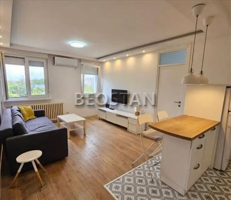 Novi Beograd - Blok 70a delta #64571