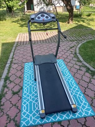 Traka za trčanje sa 2 motora