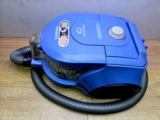 Usisivač SAMSUNG AIR TRACK - TWIN Chamber 1600W sa