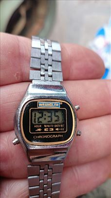 Digitalni ženski ručni sat