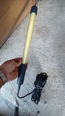 Fluorescentna radna lampa