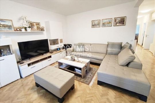 Golf, Lux, uknjižen, useljiv ID#3122