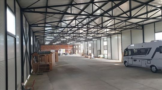 Hala u centru Ostružnice - 5€/m2