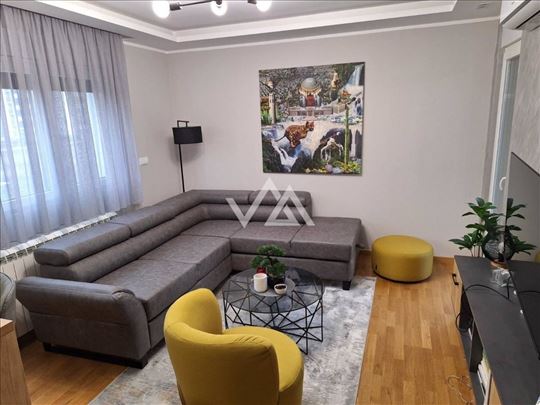 Izdaje se 3.0 stan, Novi Beograd (Ledine)