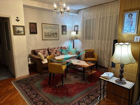 Izdavanje 2.5 stana u Ćingrijinoj ID#1229