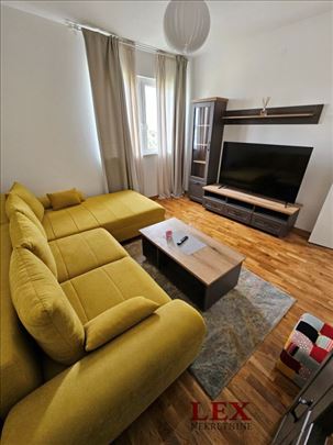 Karaburma, novogradnja, 50m2, odmah useljiv