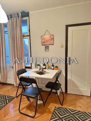 Krnjača, Grge Andrijanovića, 1.0, dve terase
