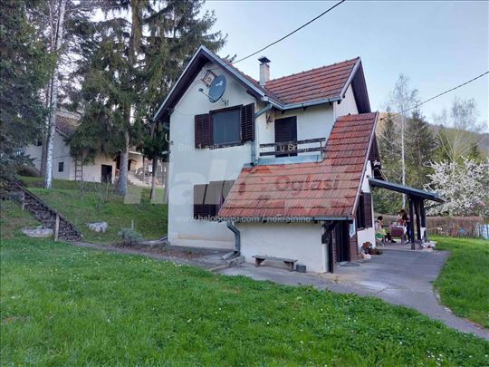 Kuća-vikendica u Ovčarsko-kablarskoj klisuri 117m²