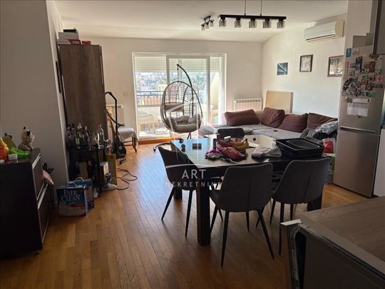 Lux duplex na Lekinom brdu, mereno 130m2, sa garaž