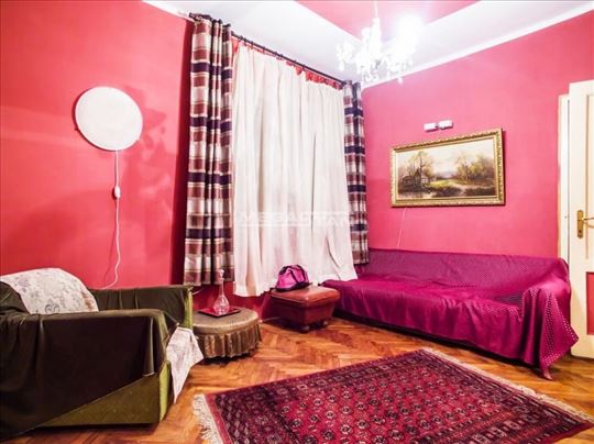 Salonac, Kalenić, 3.5, deljiv na dva