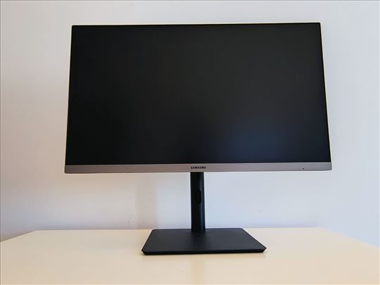 Samsung IPS Monitor 24"