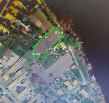 Srbobran, Turija, Odličan veliki plac uz kanal Dtd