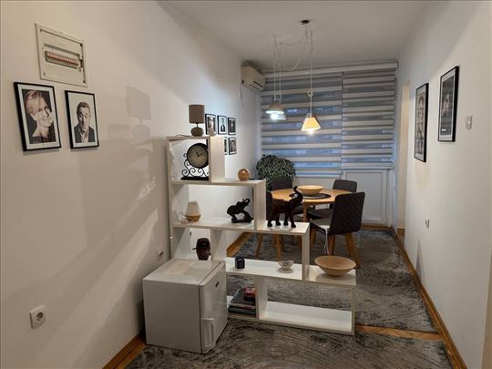 Trosoban stan u blizini Skadarlije