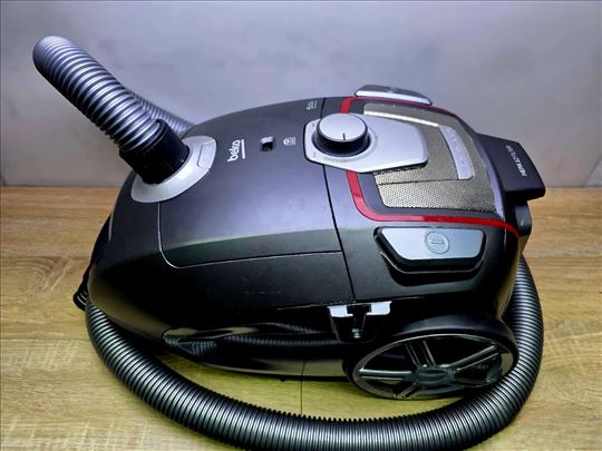 Usisivač Beko / Aždaja od 2400w