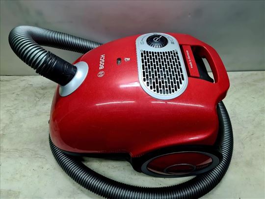 Usisivač Bosch 2100W