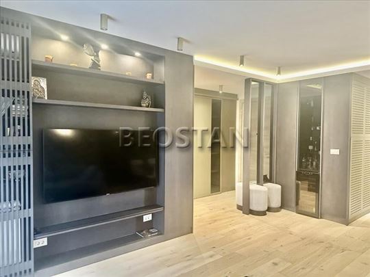 Novi Beograd - Sqare 43 #64632
