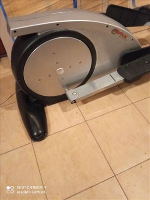 Sobni trenažni bicikl marke Crane