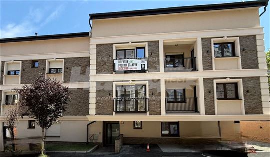 Stan u mirnom delu Vojvode Stepe