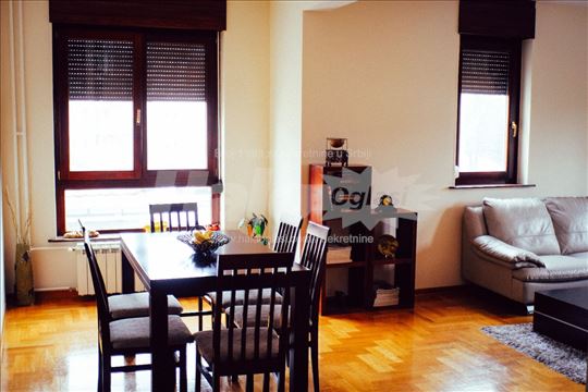 Svetao stan 78m2, Prve Pruge, Retenzije