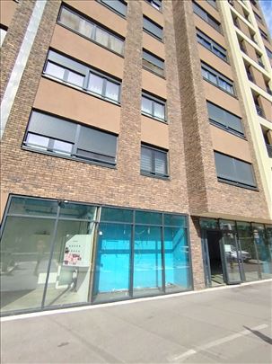 TOP,Vojvodjanska,lokal,325m2,open space,4 parkinga
