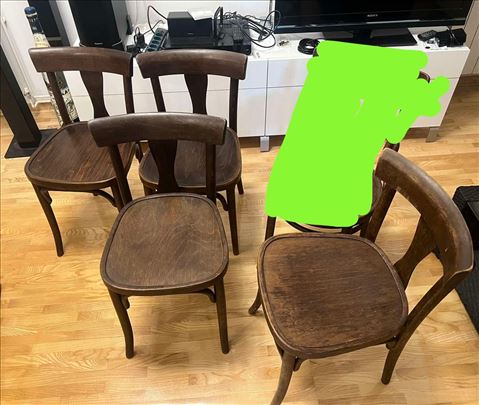 Četri stare stolice