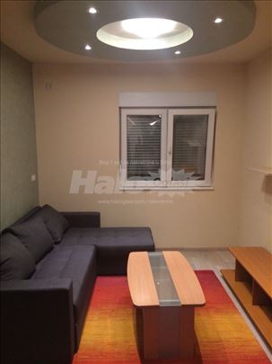 Izdaje se opremljen stan u Kragujevcu