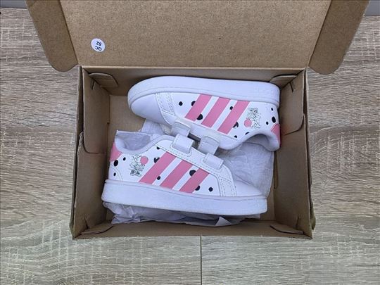 Original adidas Disney Mini br. 21