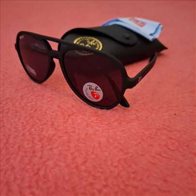 Ray Ban Polarizovane suncane Nove model 4376