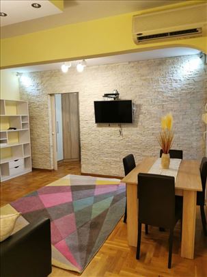 Zemun Prvomajska trosoban