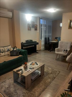 Prodaje se odlican dvoiposoban stan u C. radionici