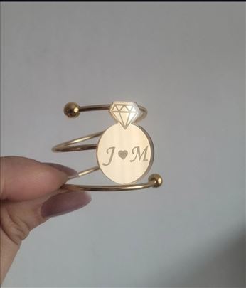 Prsten za salvete- sa inicijalima