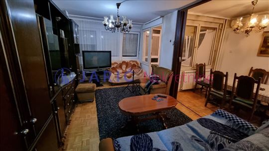 Voždovac.Braće Srnić,78m2.3.0!