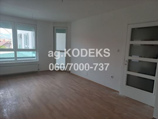 Bulevar-kraj   45   I   CG   101.800