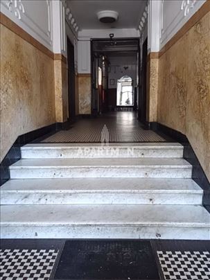 Dorćol, Strahinjića bana, 130m2 ID#2159