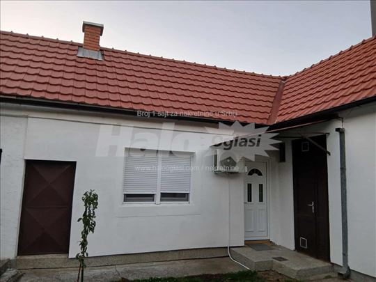 Izdajem jednosoban stan 45m2
